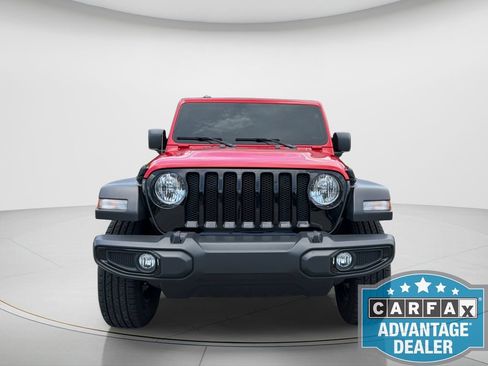 Used 2022 Jeep Wrangler Sport AWD/4WD image 3
