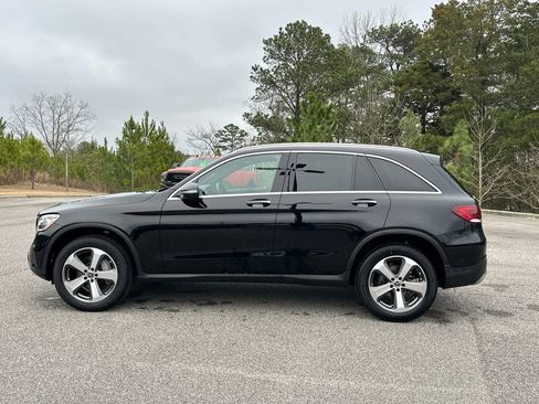 Certified 2022 Mercedes-Benz GLC 300 4MATIC w/ Premium Package Lite image 7