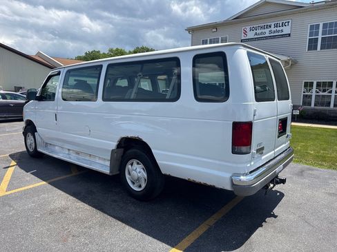 Used 2007 Ford E-350 and Econoline 350 XL RWD image 8
