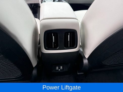 Used 2023 Hyundai Tucson Limited AWD/4WD image 16