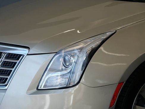 Used 2014 Cadillac XTS Luxury w/ Driver Awareness Package AWD/4WD image 2