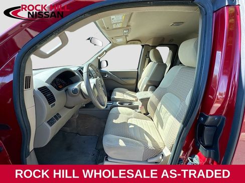Used 2012 Nissan Frontier SV RWD image 24