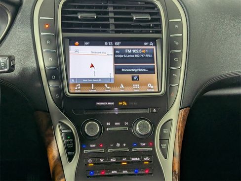 Used 2019 Lincoln Nautilus Reserve w/ Ultimate Package image 18