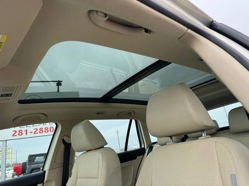 Used 2011 Volkswagen Jetta TDI image 9