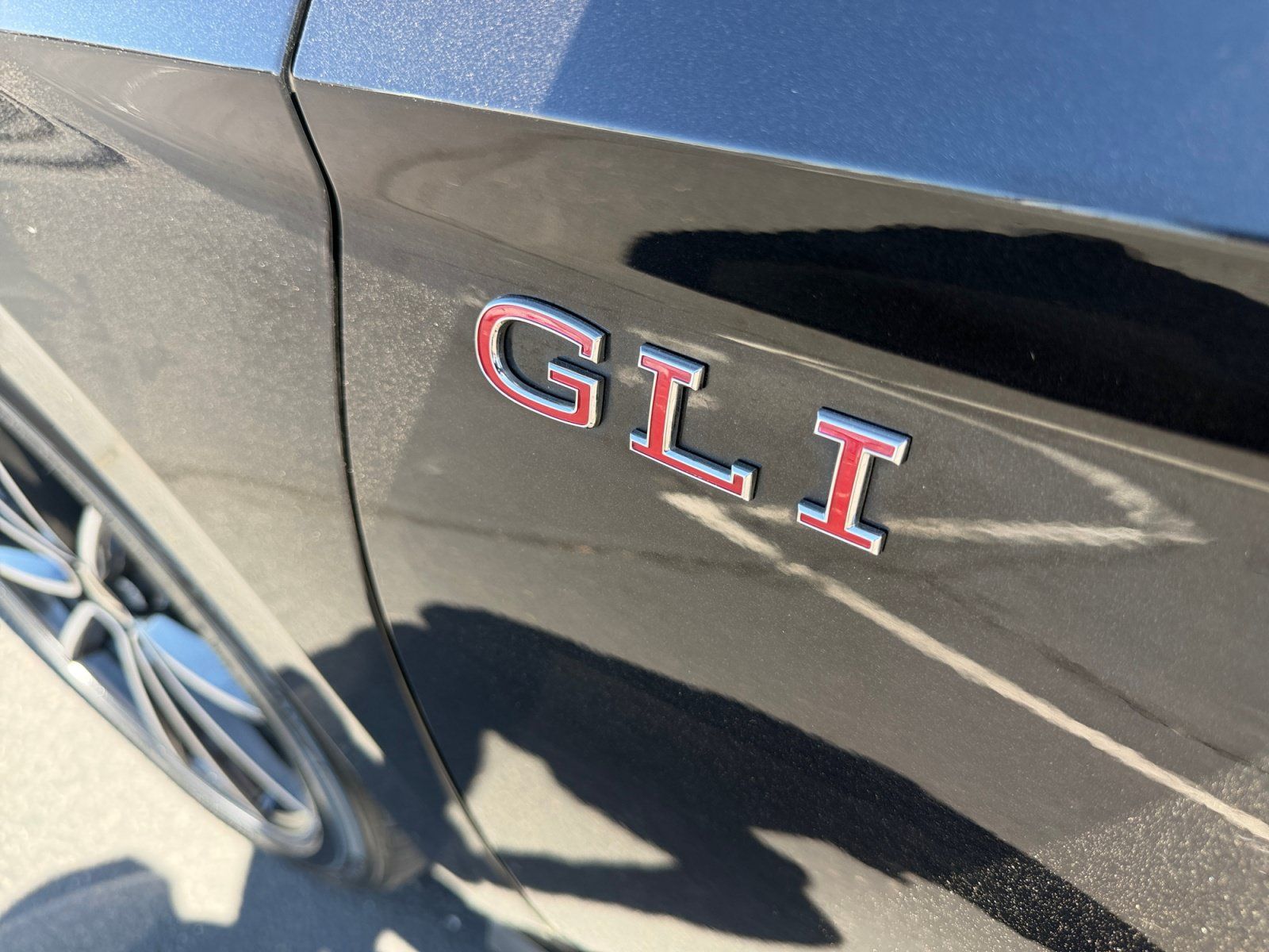 Certified 2025 Volkswagen Jetta GLI Autobahn FWD image 22