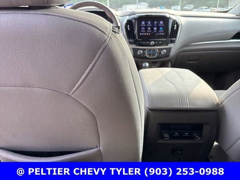 Used 2020 Chevrolet Traverse LT FWD image 20