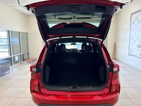 Used 2023 Ford Escape ST-Line w/ Tech Pack #1 image 6