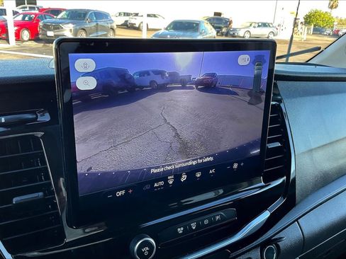 Used 2023 Ford Transit 350 XLT image 18