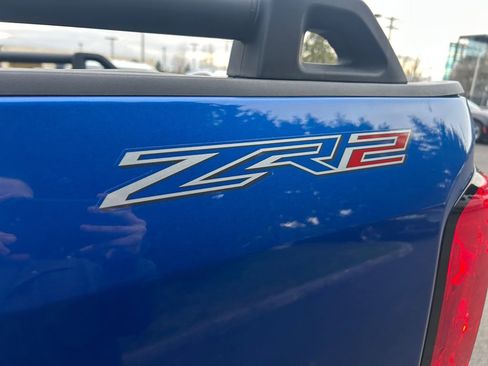 Used 2018 Chevrolet Colorado ZR2 image 32
