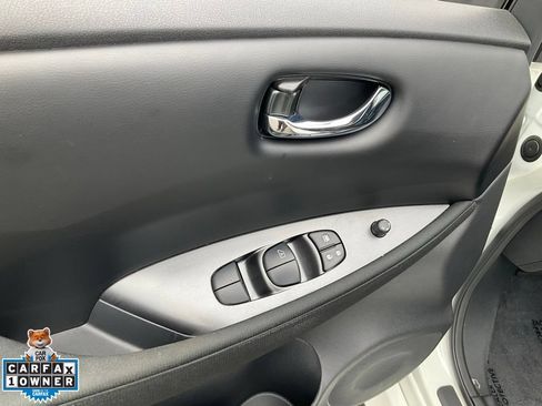 Used 2025 Nissan Leaf S FWD image 23