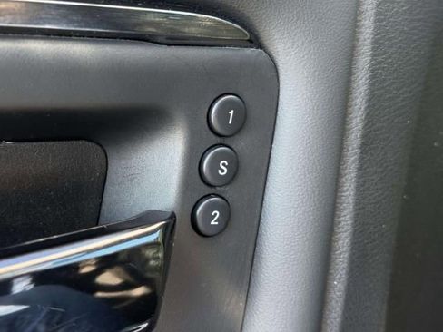 Used 2022 RAM 2500 Limited image 18