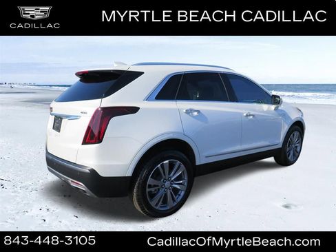 Used 2025 Cadillac XT5 Premium Luxury image 3