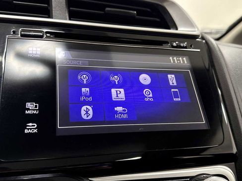 Used 2017 Honda Fit EX image 18