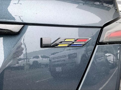 Used 2025 Cadillac CT5 V w/ LPO, ONYX Package image 11