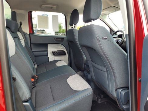 New 2025 Ford Maverick XLT w/ XLT Luxury Package image 39