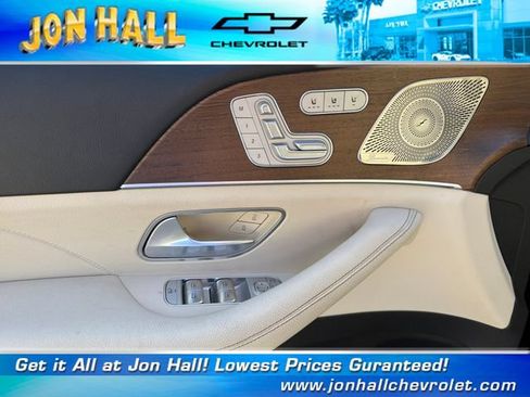 Used 2021 Mercedes-Benz GLS 450 4MATIC image 18