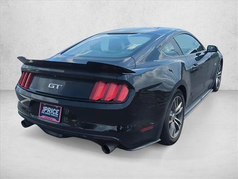 Used 2015 Ford Mustang GT RWD image 5