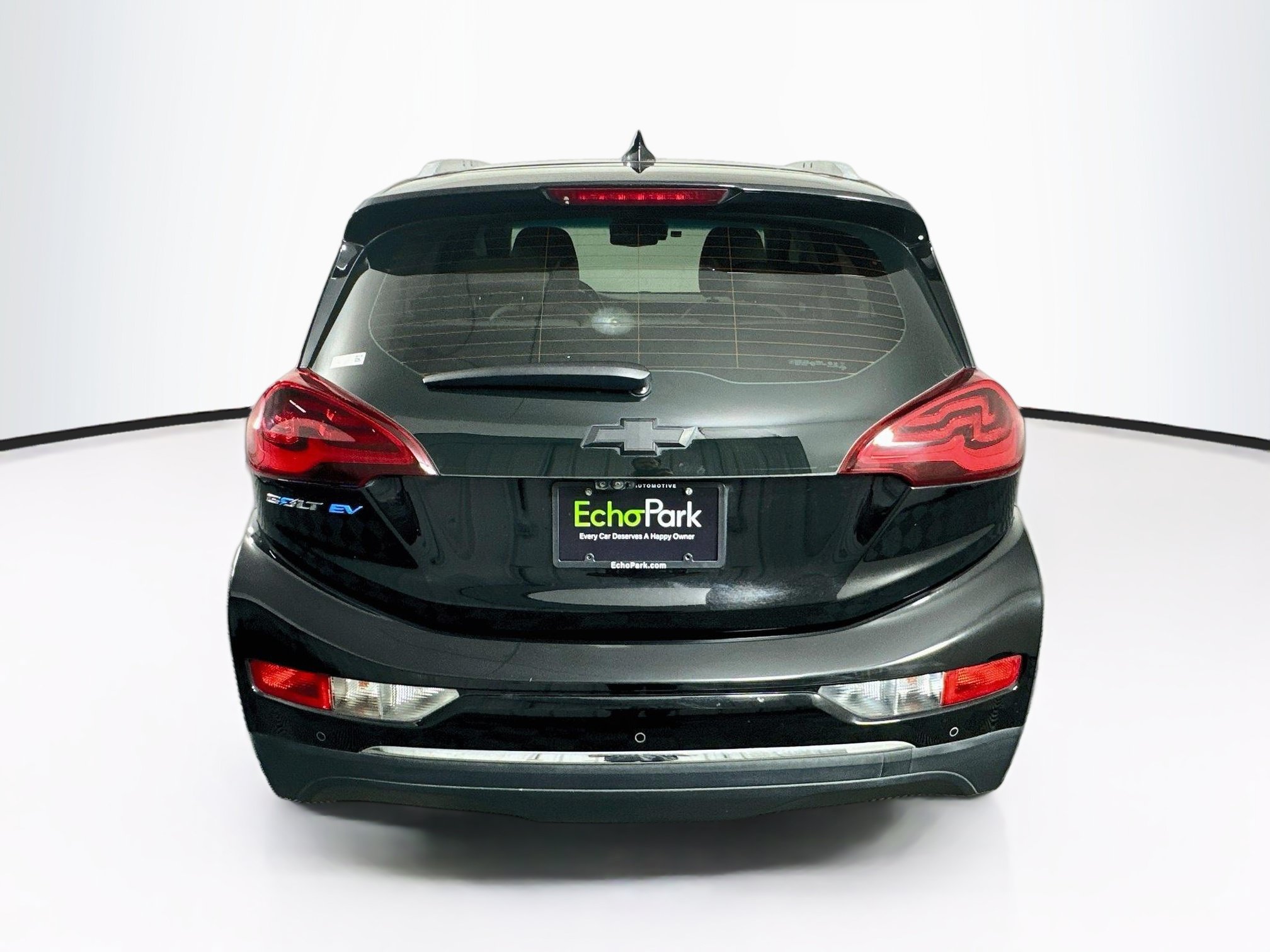 Used 2017 Chevrolet Bolt Premier w/ Driver Confidence II Package FWD image 7