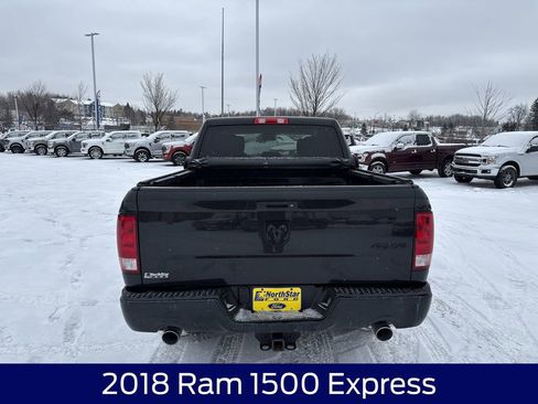 Used 2018 RAM 1500 Express w/ Black Ram 1500 Express Group image 7