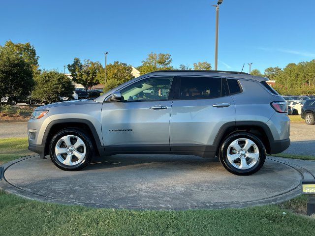 Used 2021 Jeep Compass Latitude w/ Sun and Sound Group FWD image 4