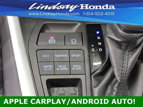 Used 2021 Toyota RAV4 LE image 19