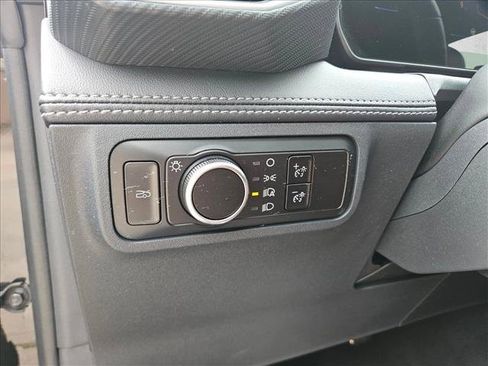 Used 2025 Ford Mustang GT Premium RWD image 25
