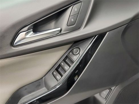 New 2026 Chevrolet Equinox LT w/ Convenience Package II image 27