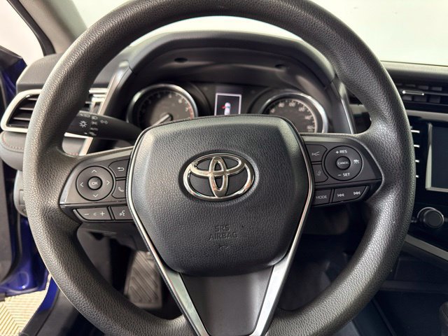 Used 2018 Toyota Camry LE FWD image 18
