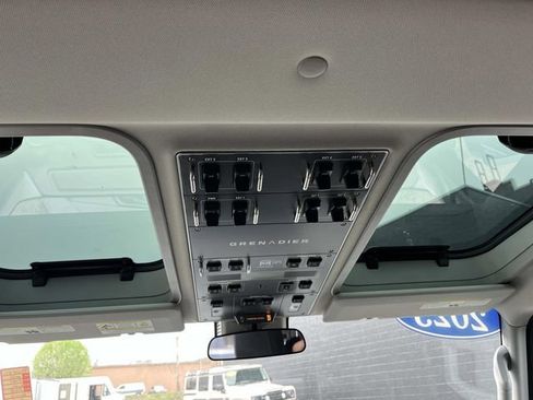 Used 2025 INEOS Grenadier AWD/4WD image 17