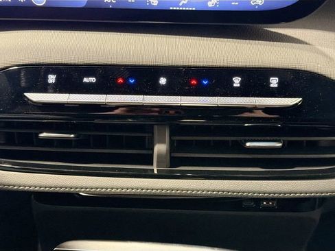 New 2026 Buick Enclave Preferred image 15