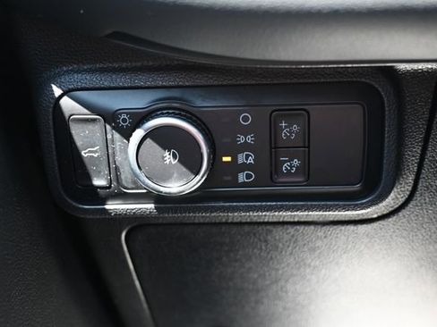 Used 2025 Ford Explorer ST AWD/4WD image 43