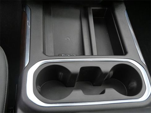 Used 2023 GMC Sierra 2500 SLT w/ SLT Premium Package image 25