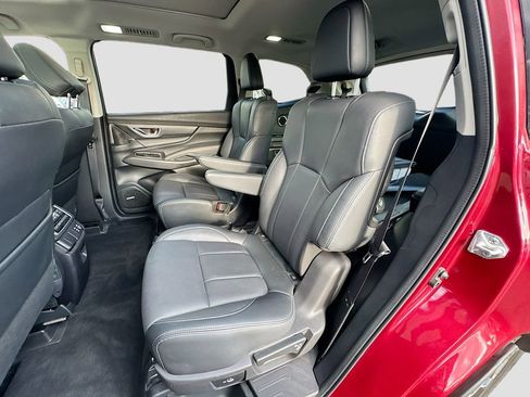 Certified 2023 Subaru Ascent Limited w/ Technology Package image 34