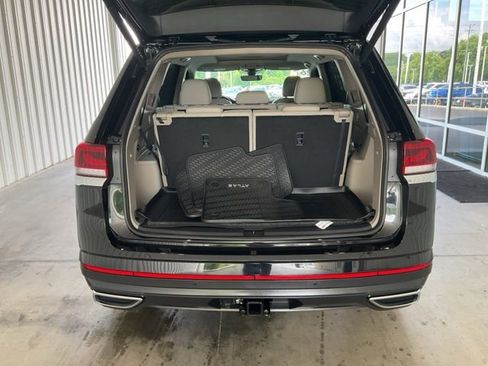 Used 2026 Volkswagen Atlas SE FWD image 21