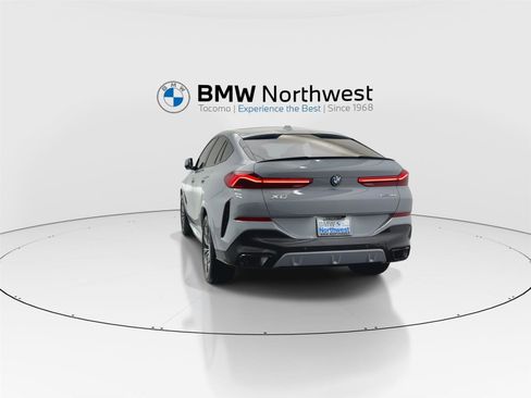 New 2026 BMW X6 xDrive40i image 13
