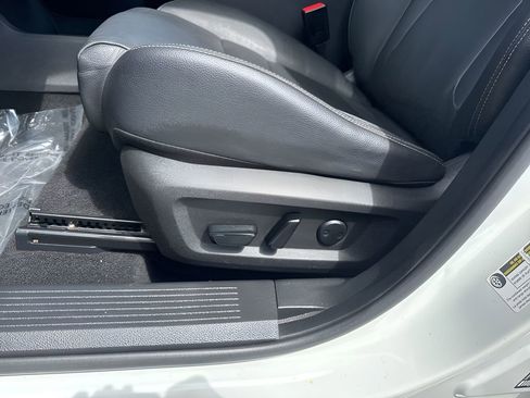 Used 2021 Nissan Rogue SL AWD/4WD image 10