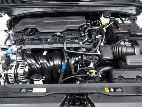 New 2026 Hyundai Elantra SE image 30