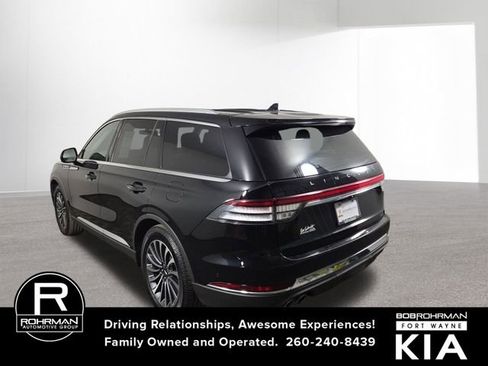 Used 2020 Lincoln Aviator Reserve w/ Equipment Group 201A image 9