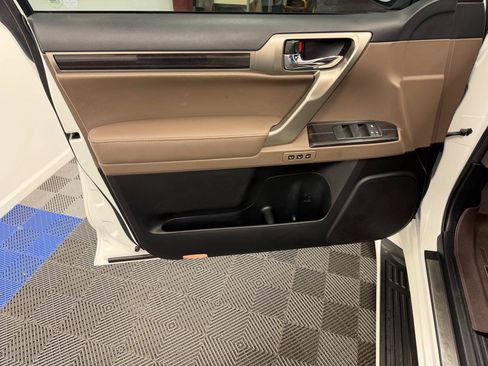Used 2021 Lexus GX 460 Premium AWD/4WD image 5