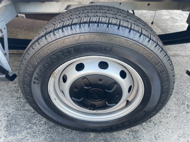 Used 2021 Ford Transit 250 Low Roof RWD image 22