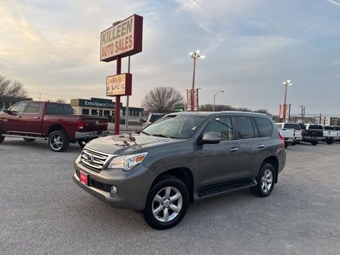 Used 2011 Lexus GX 460 w/ Comfort Plus Pkg image 2