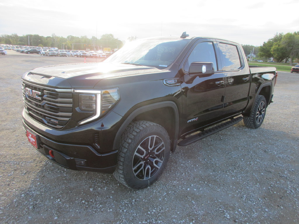 New 2026 GMC Sierra 1500 AT4 w/ AT4 Premium Package AWD/4WD image 10