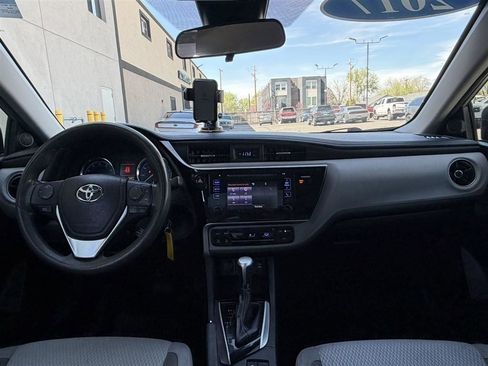 Used 2017 Toyota Corolla LE w/ Carpet Mat Package (TMS) image 18