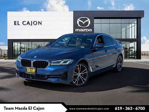 Used 2023 BMW 530e w/ Premium Package RWD image 1