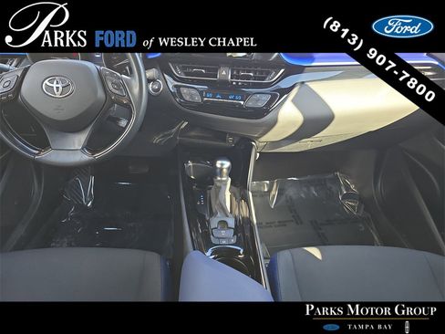 Used 2021 Toyota C-HR XLE image 12
