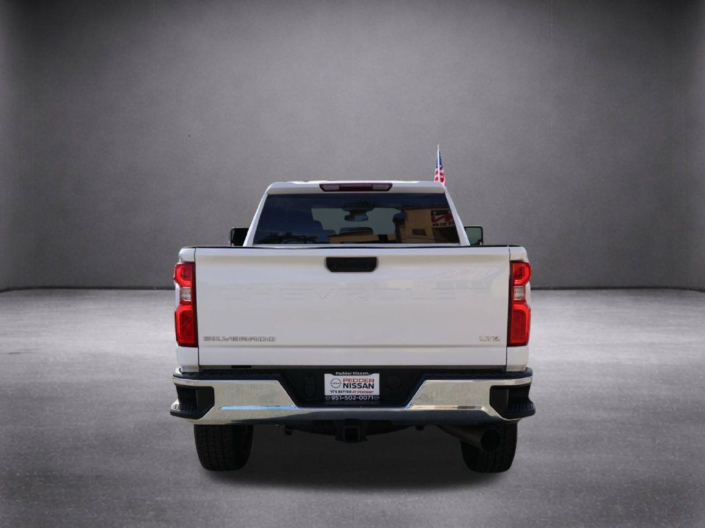 Used 2024 Chevrolet Silverado 2500 LTZ AWD/4WD image 6