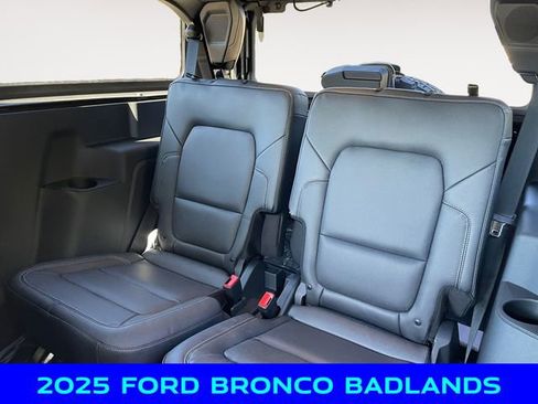 New 2025 Ford Bronco Badlands image 13