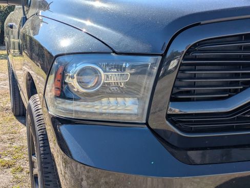 Used 2018 RAM 1500 Sport image 11