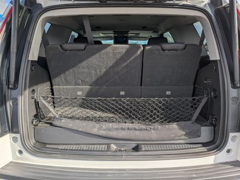 Used 2020 Cadillac Escalade Premium Luxury image 38