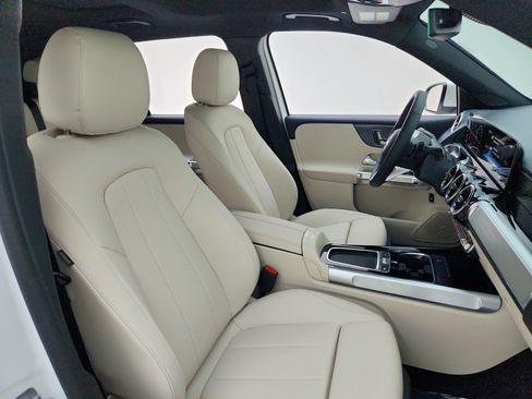 New 2026 Mercedes-Benz GLB 250 image 20